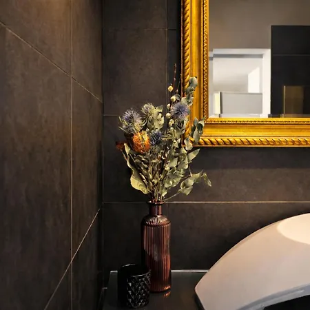 The Boutique - Duomo Luxury - Private Parking - Galleria - Center * 밀라노